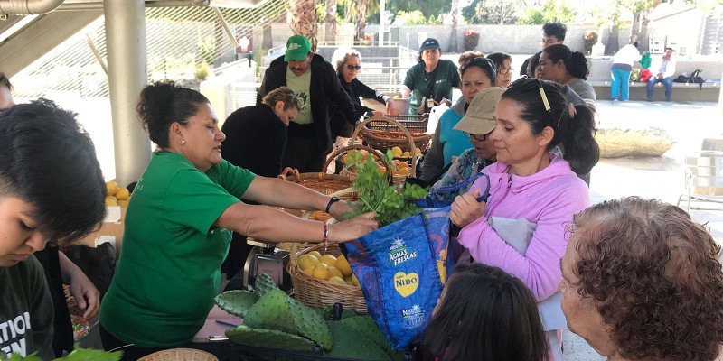 Mercado Pacoima