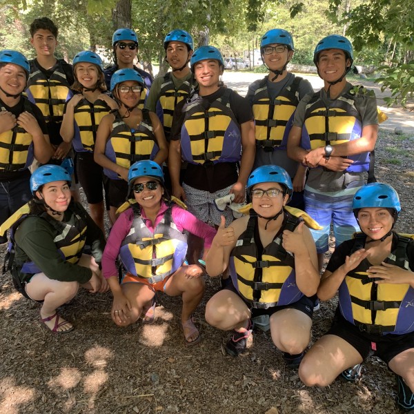 Agua University Group Picture with Life Vest