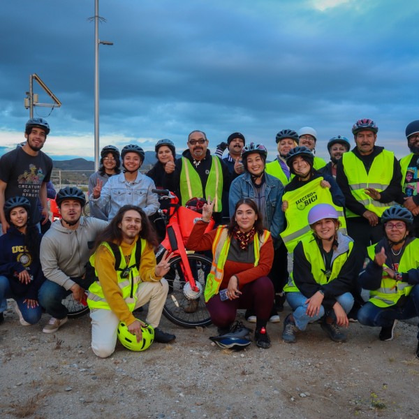 Electro-Bici group photo
