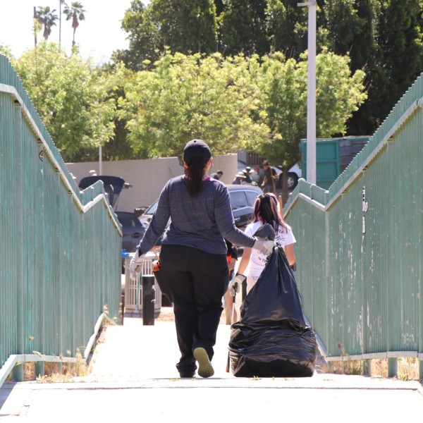 Community clean-up at the Pacoima Wash