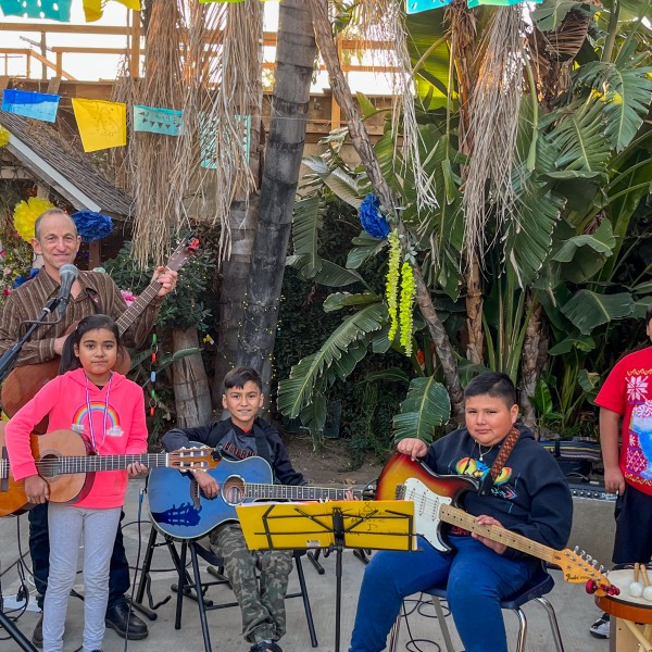 Casa Esperanza Youth