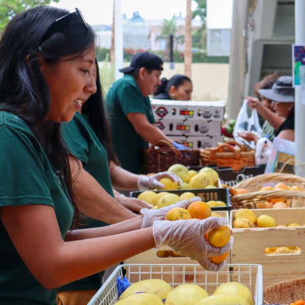 Mercado Pacoima 07/25